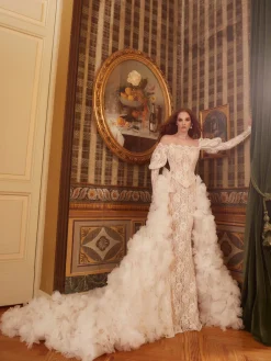 Finesse Overskirt