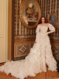 Finesse Overskirt