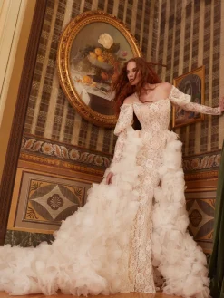 Finesse Overskirt