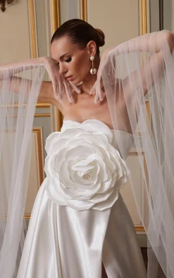 Marquise Gloves