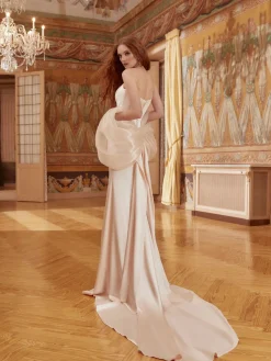 Raphaella