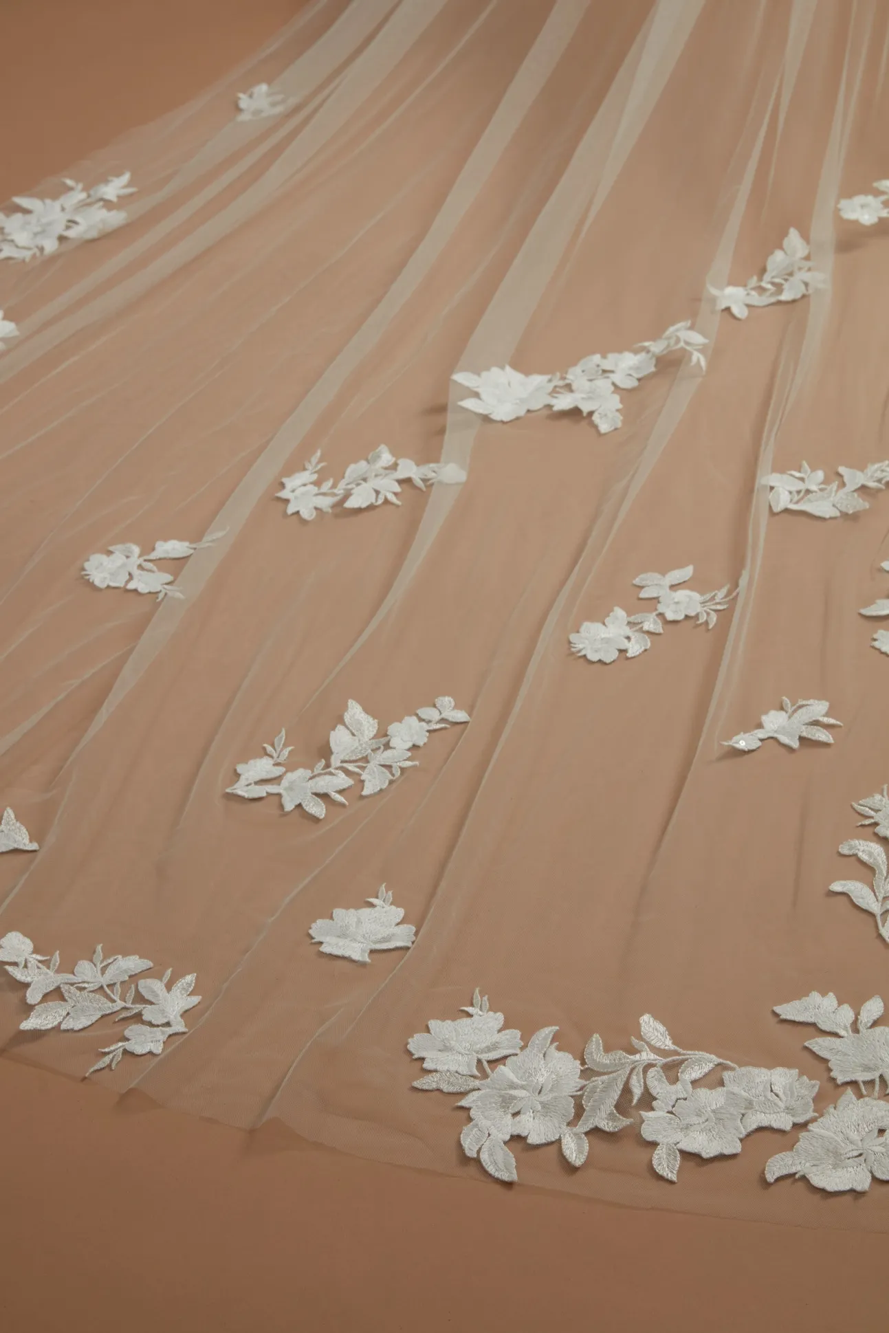 Sandy Veil