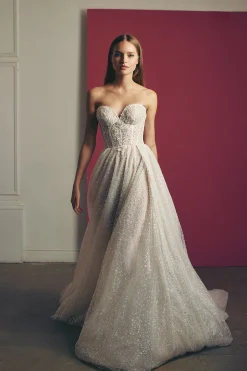 Tyra